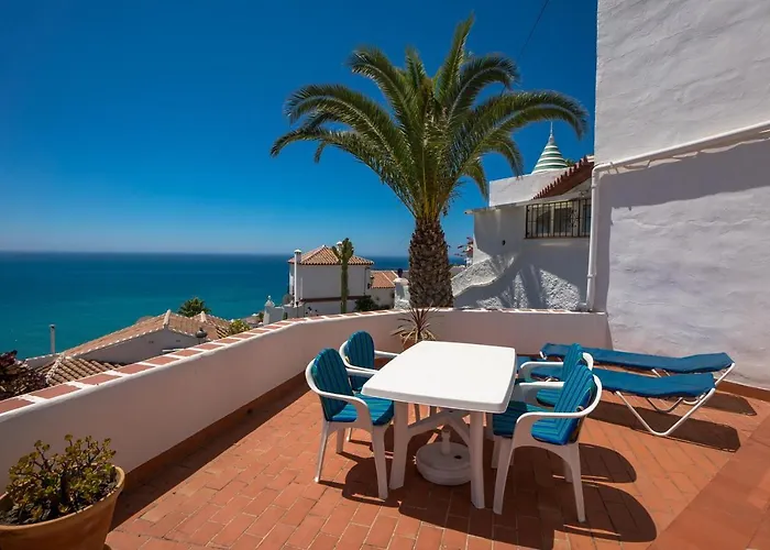 Ladera Panorama 22